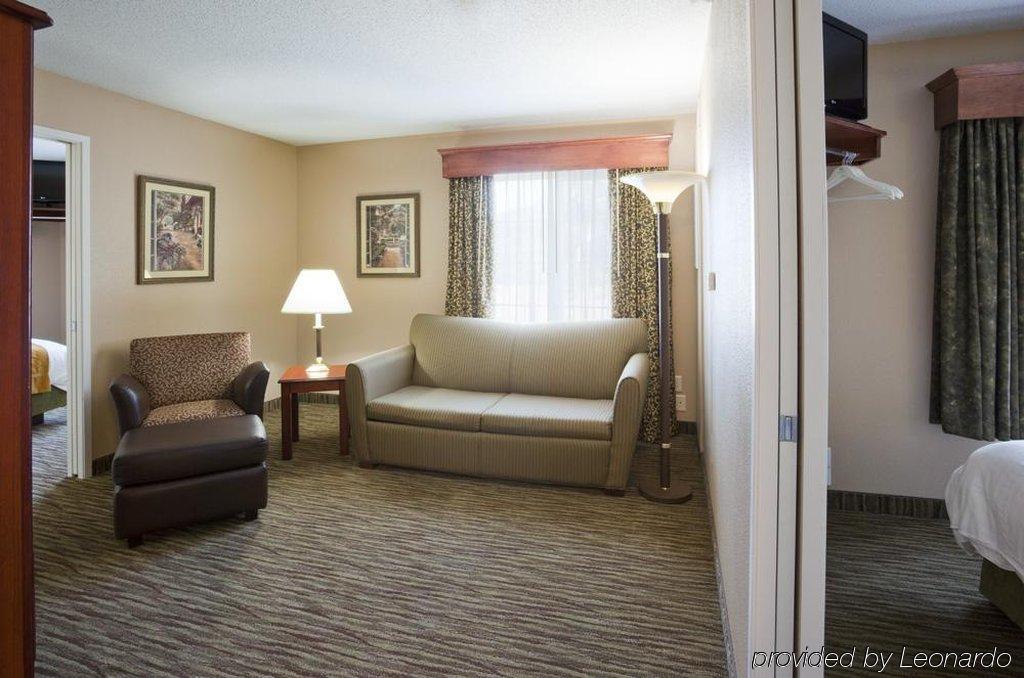 Grandstay Residential Suites Hotel - Eau Claire Kültér fotó