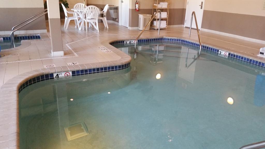 Grandstay Residential Suites Hotel - Eau Claire Kültér fotó