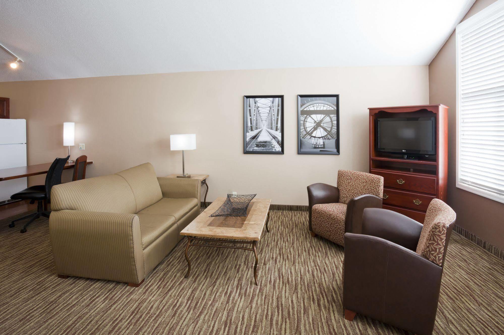 Grandstay Residential Suites Hotel - Eau Claire Kültér fotó
